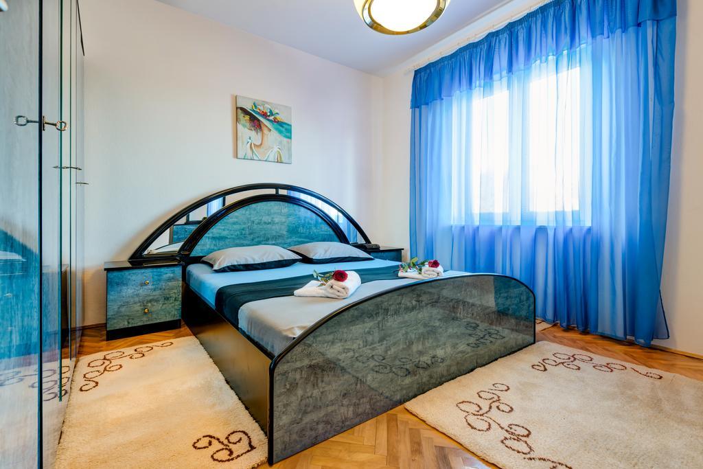 Apartment Marinely Kastela Exterior photo