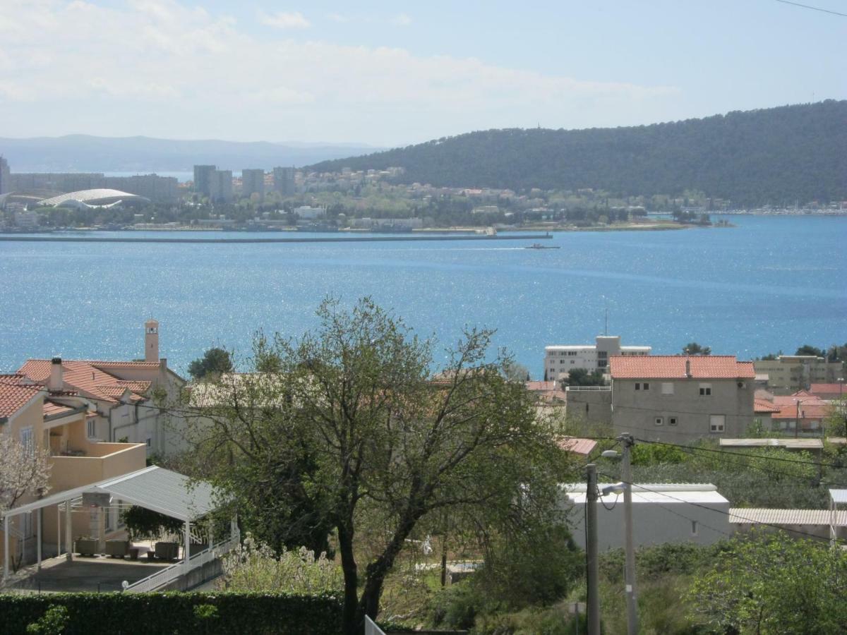 Apartment Marinely Kastela Exterior photo